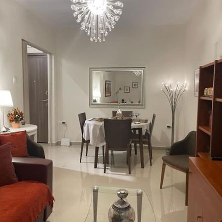 Crimson Suite: 1-Bedroom Apartment In 塞萨洛尼基 外观 照片