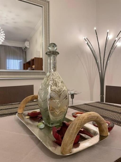 Crimson Suite: 1-Bedroom Apartment In 塞萨洛尼基 外观 照片