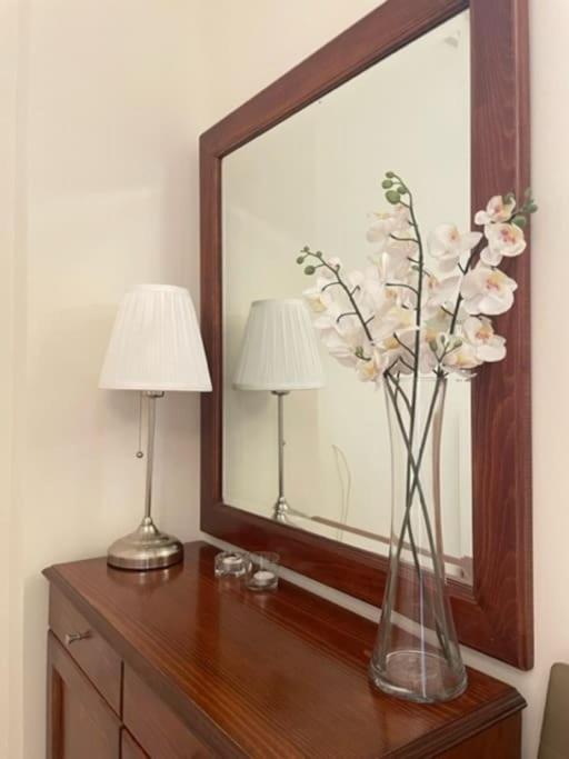 Crimson Suite: 1-Bedroom Apartment In 塞萨洛尼基 外观 照片